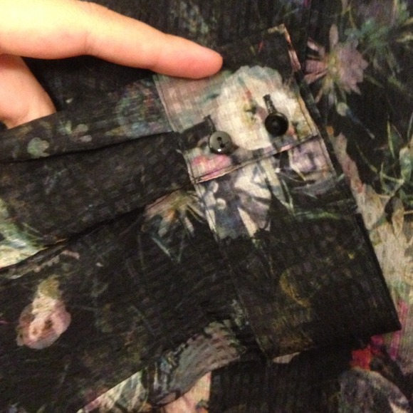 Sold! - Picture 2 of 4