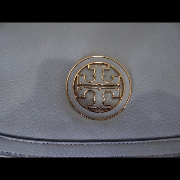 AUTHENTIC TORY BURCH NWT - Picture 2 of 4