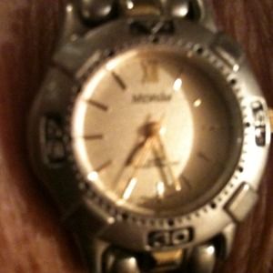 Sporty silver & gold watch