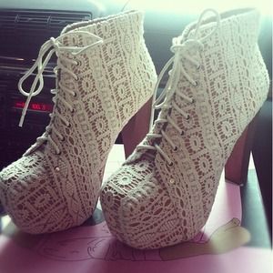 white lace Jeffrey Campbell's NEVER WORN