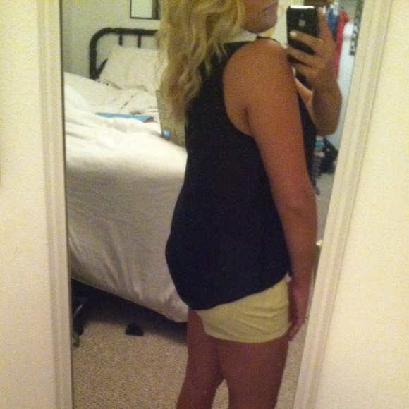 ❌SOLD IN BUNDLE❌ - Picture 3 of 3