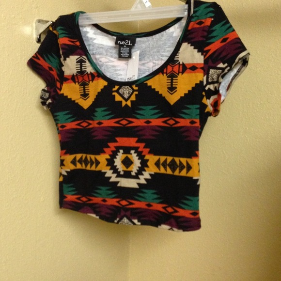 crop top