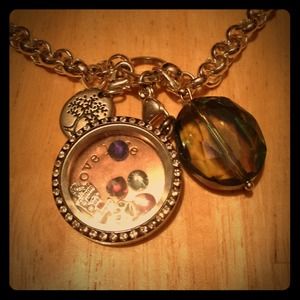 Origami Owl Dangle - only selling item in 2nd pic!