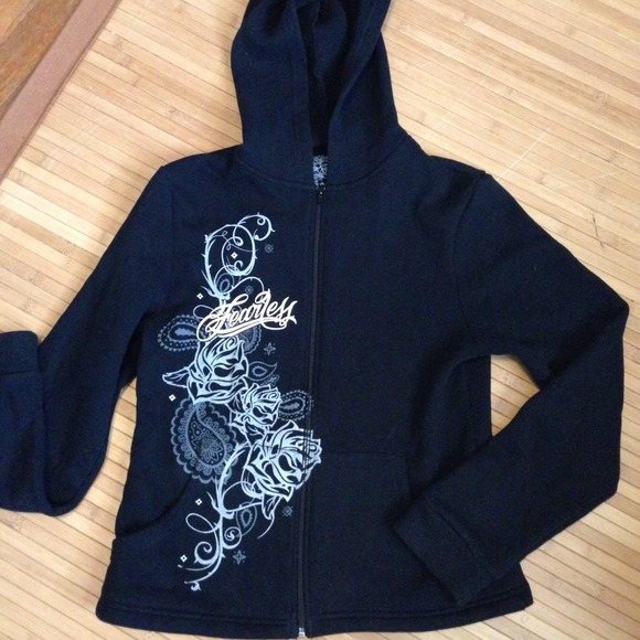 SOLD IN BUNDLE