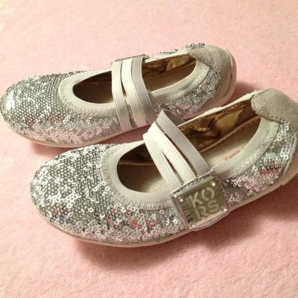 Michael Kors Silver Flats Girls Size 12