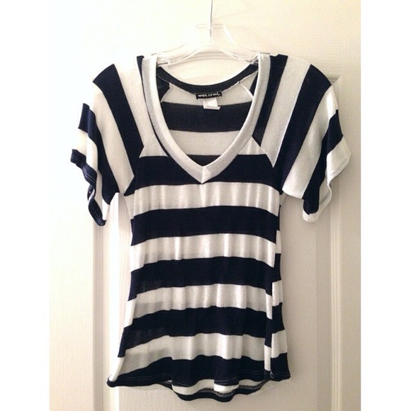 Striped light Sweater v-neck