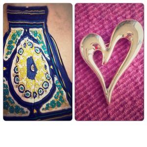 ❌TRADED!!❌ Adorable maxi dress/Heart Pin