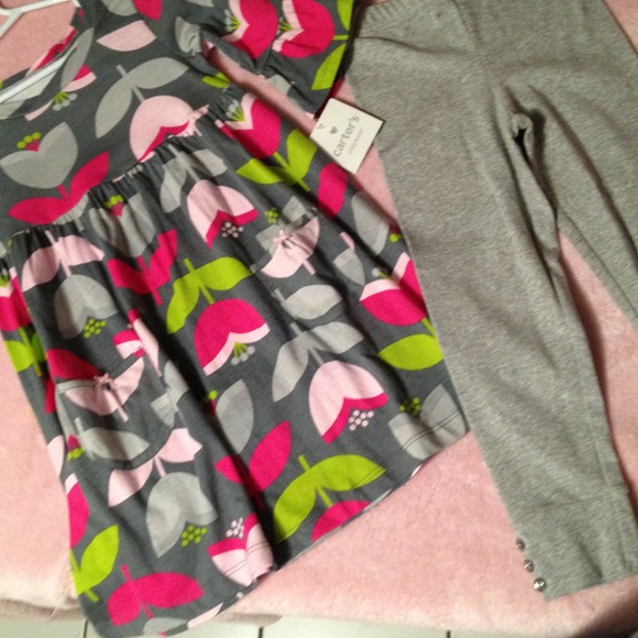 -RESERVED- Carters Girls Set 4T childrens
