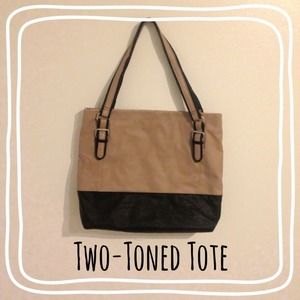 🚫SOLD🚫 Two-Toned Faux Leather Tote