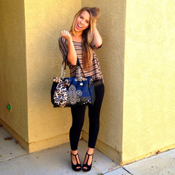 Handbags - Black Treasures Handbag