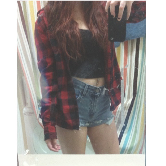 👽TRADED👽 High waisted Levi shorts