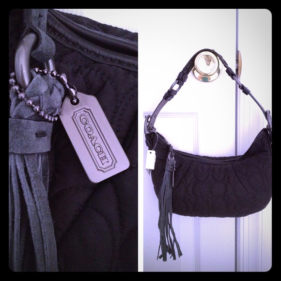 Coach Handbags - 🌟REDUCED🌟 Coach Quilted Signature Black Hobo