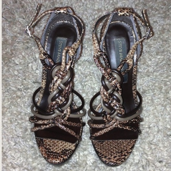 Steve Madden Luxe t-strap stiletto - Picture 2 of 4