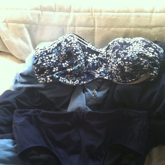 Bathing suit
