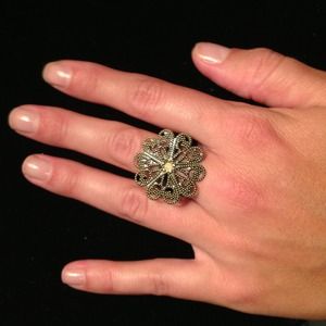 Buy 2 Get 3 FREE! Vintage heart ring