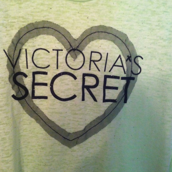 VS supermodel essentials tee - Picture 3 of 3