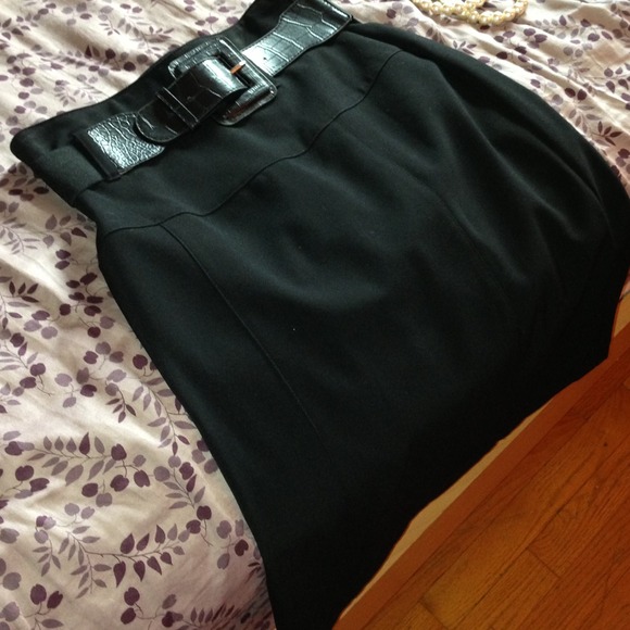 Professional/classy looking high top shirt!