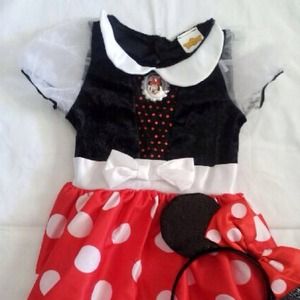 Minnie Mouse costume