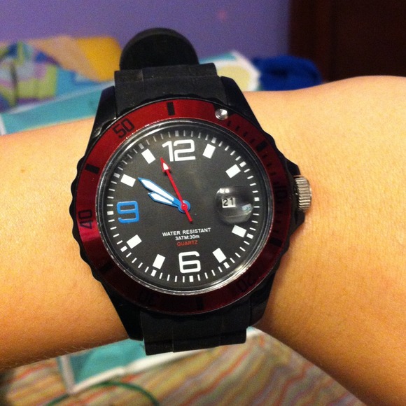 Men's water resistant watch