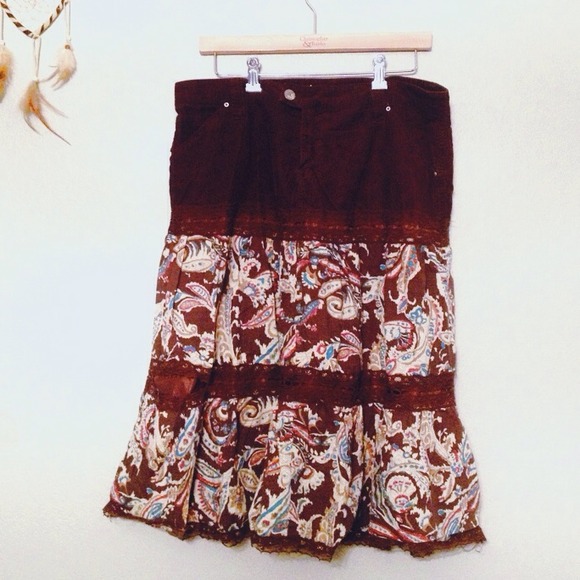 D. JEANS // Brown Corduroy & Paisley Skirt