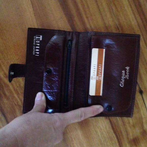 GIFT - Picture 2 of 3