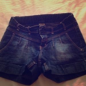 Maternity shorts