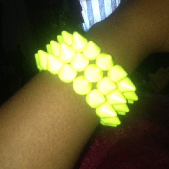 Neon spike bracelet