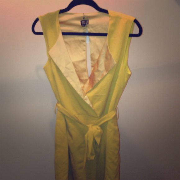 Mustard yellow casual dress