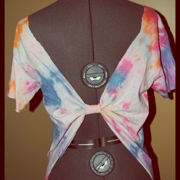 handmade Tops - NEW hand tie dyed and cut bow back top size small