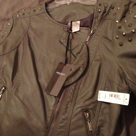Leather jacket - Picture 3 of 4