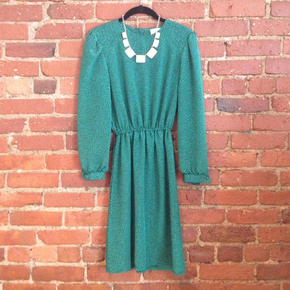 ❌SOLD IN BUNDLE❌ Vintage Patterned Dress