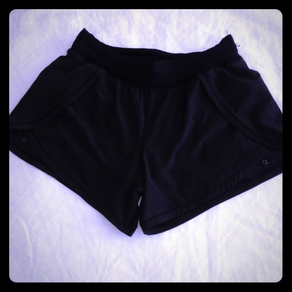 SOLD!!Add pics of lulu shorts (Run Breeze By)