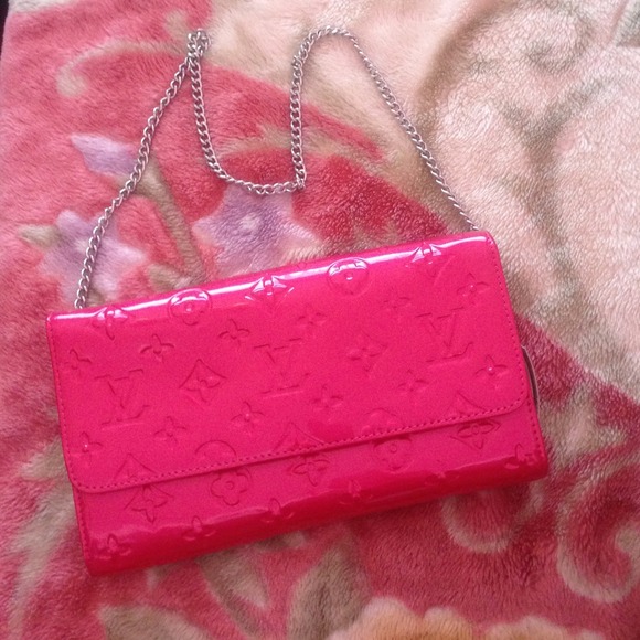 lv purse