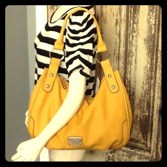 SOLD!! BOSTON style handbag