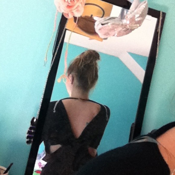 Dressy casual 3/4 sleeve shirt