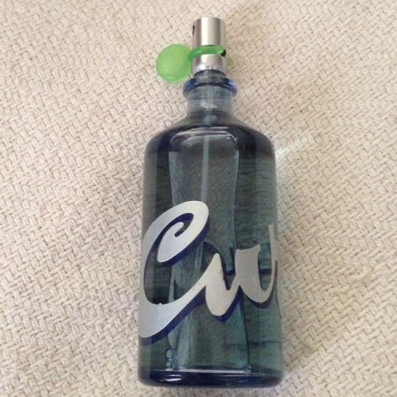 Lg Curve original perfume. 💢HOLD💢