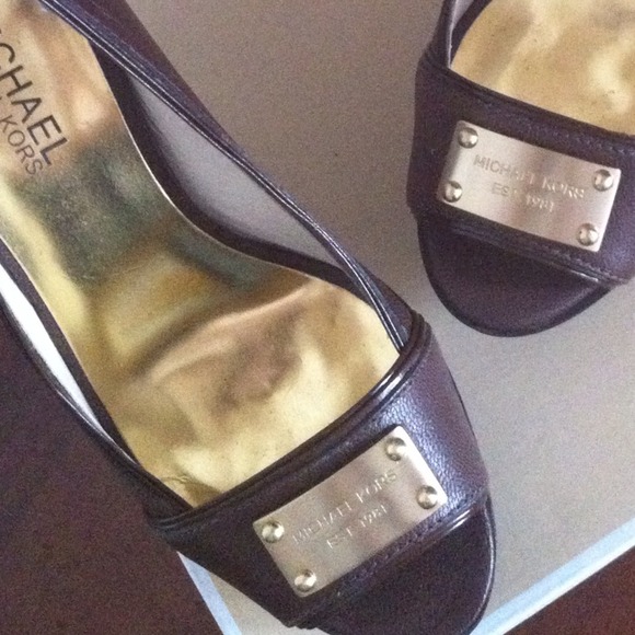 👠MK CLASSIC PLATFORM LEATHER👠 - Picture 4 of 4