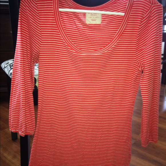 Old Navy Tee!