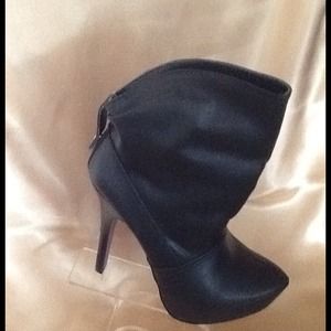 Ladies Stylish PU 4" heel Leather Boot