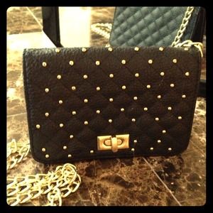 Lulu clutch purse