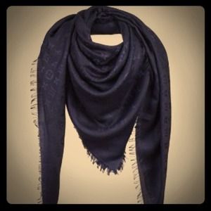 Monogram cashmere  black scarf