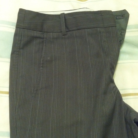 SOLD IN BUNDLE!  Gorgeous Gray BCBG Pants!!