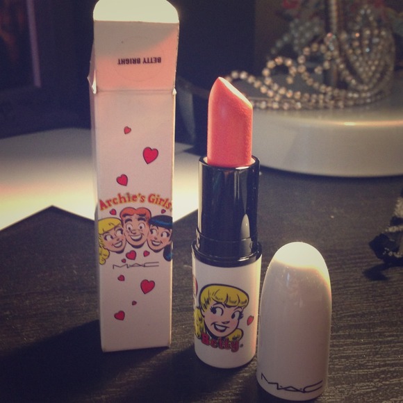 **SOLD** Archie's girls MAC lipstick