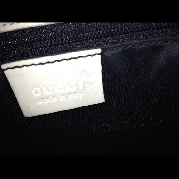 Authentic Gucci Jackie Bardot Handbag - Picture 3 of 11