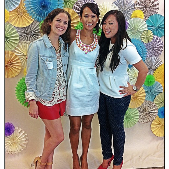 White Out at Poshmark HQ - Picture 1 of 3