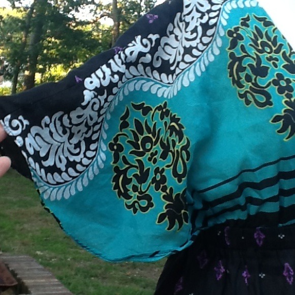 Sold in bundle - Picture 2 of 4