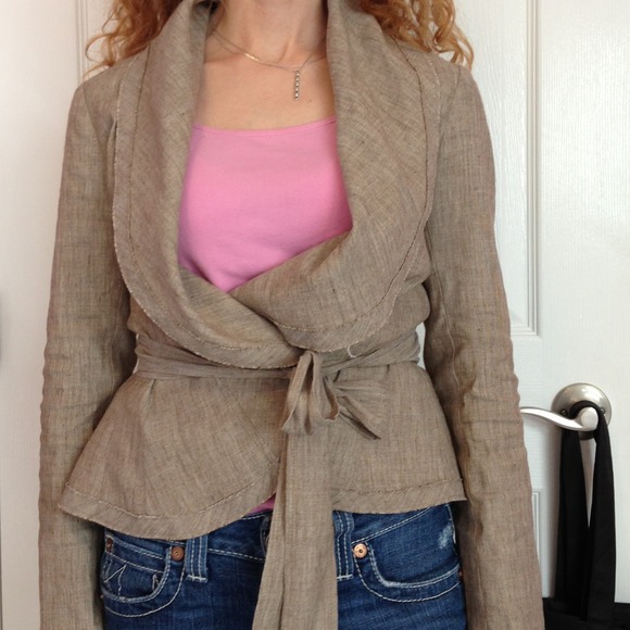 BCBG linen wrap jacket