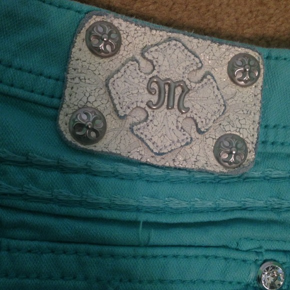 Turquoise Miss Me shorts - Picture 3 of 4
