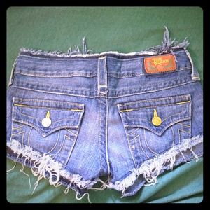 ❌SOLD❌ PRICE REDUCE True religion Joey shorts