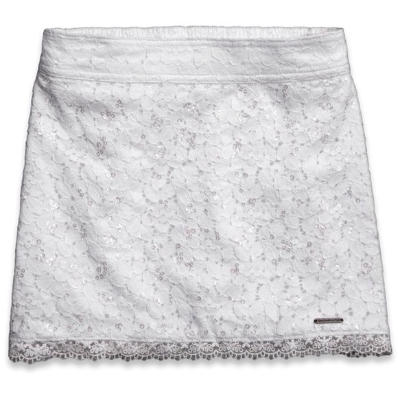Vivian White Lace Fitted Skirt